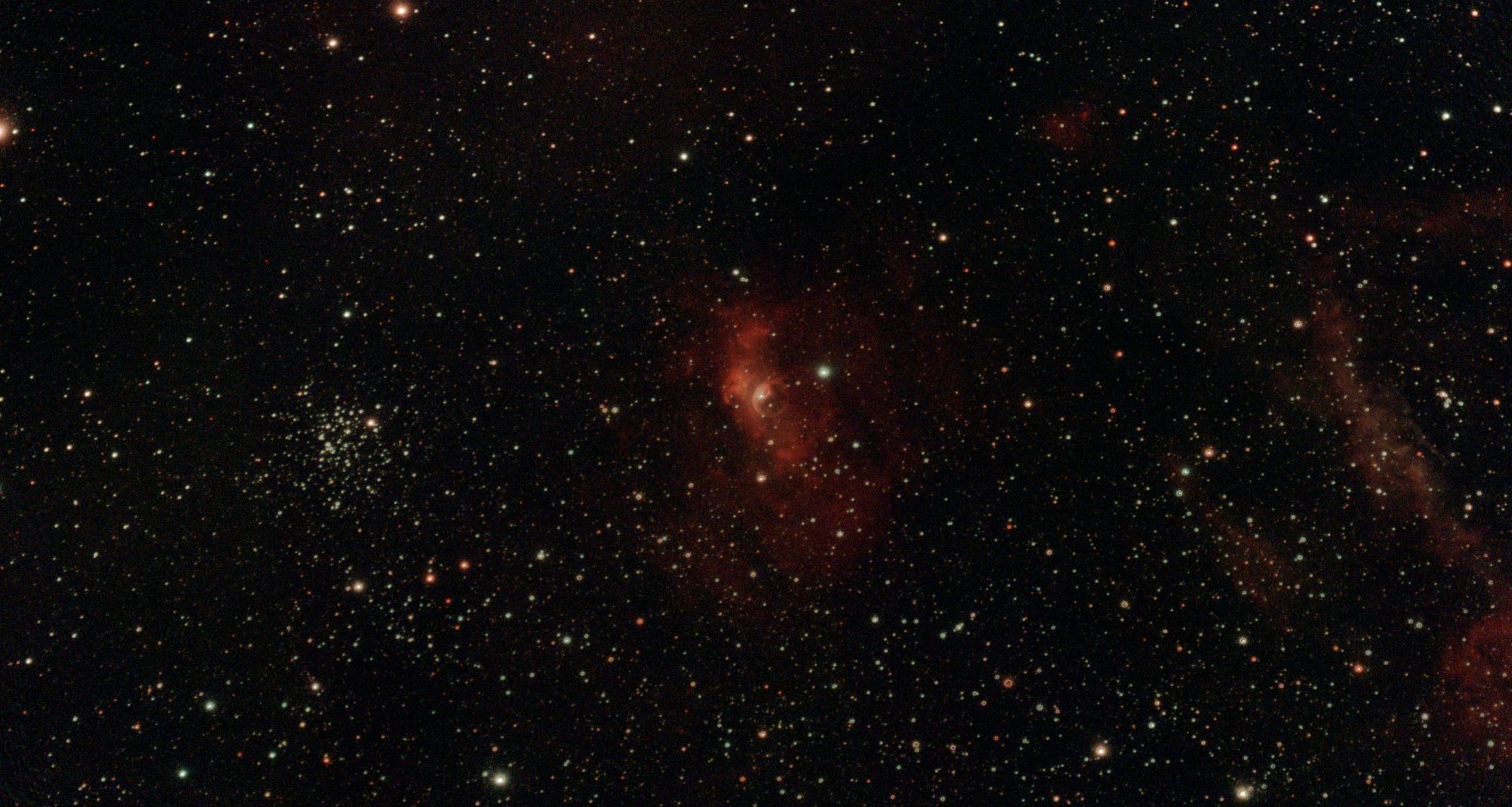 NGC 7635, la nébuleuse de la Bulle, photographiée au Vespera 2 dans la constellation de Cassiopée