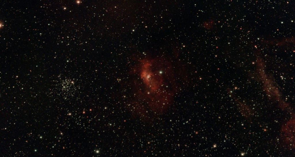 NGC 7635, la nébuleuse de la Bulle : une étoile souffle dans le&nbsp;gaz